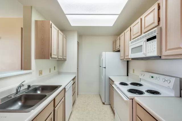 MLS: 6162990 Condo For Sale