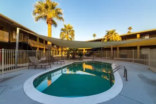 Photo #2: 6163080 Listing 