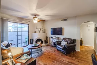 Photo #3: 6163104 Listing 