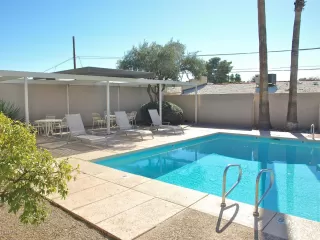 Photo #4: 6163392 Listing 