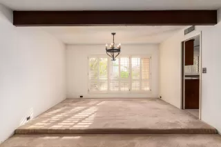 Photo #4: 6163527 Listing