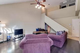 Photo #4: 6163591 Listing