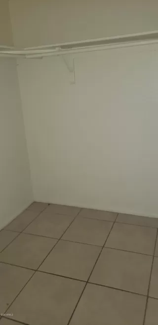 Photo #3: 6163620 Listing