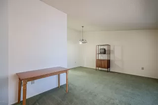 Photo #6: 6163731 Listing