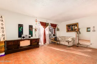 Photo #5: 6164166 Listing