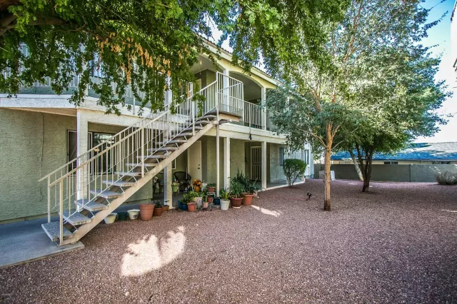 MLS: 6164245 Condo For Sale