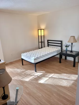 Photo #6: 6164288 Listing