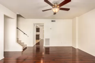 Photo #3: 6164321 Listing