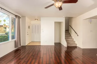 Photo #5: 6164321 Listing