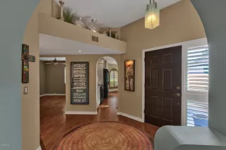 Photo #5: 6164368 Listing 
