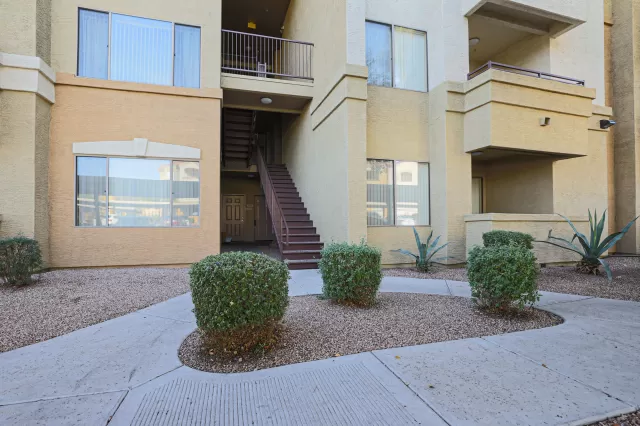 MLS: 6164539 Condo For Sale