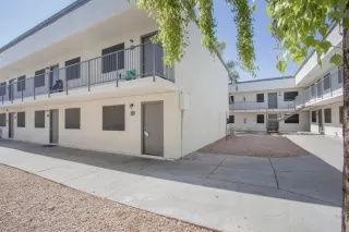 Photo #4: 6164634 Listing