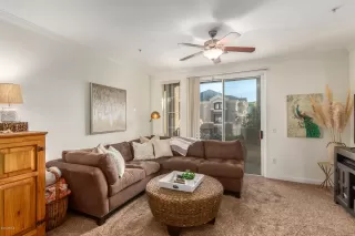 Photo #2: 6164807 Listing