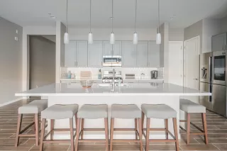 Photo #3: 6164868 Listing