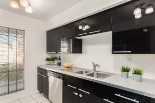 Photo #3: 6164878 Listing