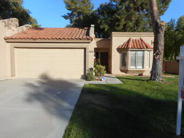 MLS: 6165101 Condo For Sale