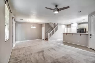 Photo #6: 6165121 Listing