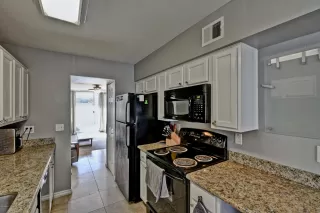 Photo #4: 6165131 Listing