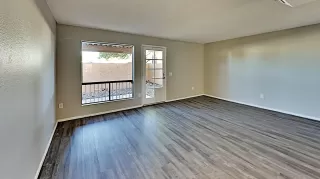 Photo #5: 6165232 Listing