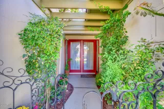 Photo #3: 6165250 Listing