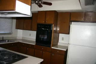 Photo #5: 6165257 Listing