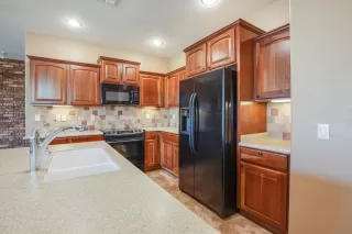 Photo #6: 6165313 Listing