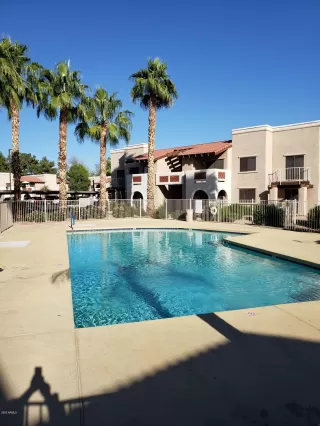 Photo #4: 6165323 Listing