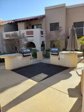 Photo #5: 6165323 Listing