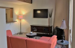 Photo #5: 6165488 Listing