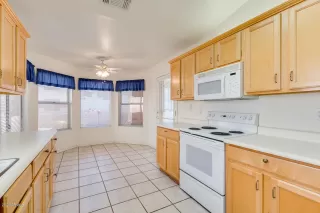 Photo #4: 6165566 Listing 