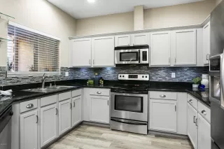 Photo #6: 6165630 Listing 