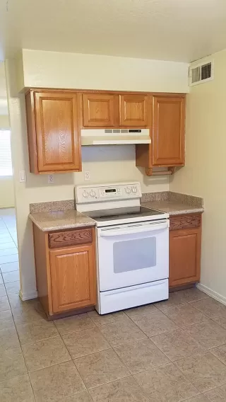 Photo #2: 6165846 Listing 