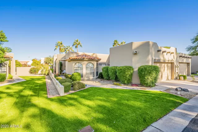 MLS: 6165945 Condo For Sale