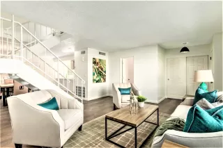 Photo #6: 6166080 Listing