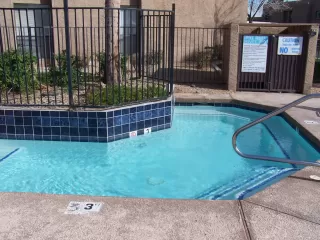 Photo #2: 6166323 Listing