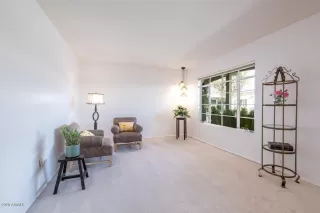 Photo #4: 6166396 Listing