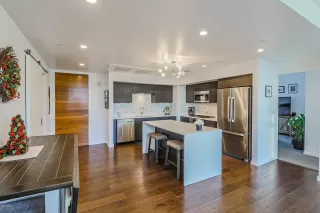 Photo #3: 6166562 Listing 