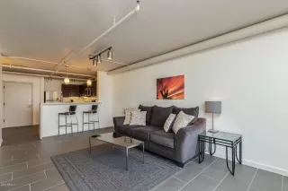 Photo #4: 6166722 Listing 