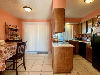 Photo #4: 6166785 Listing