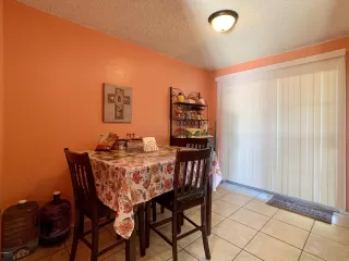 Photo #5: 6166785 Listing