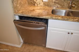 Photo #5: 6166808 Listing 