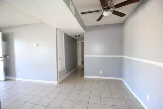 Photo #3: 6166842 Listing