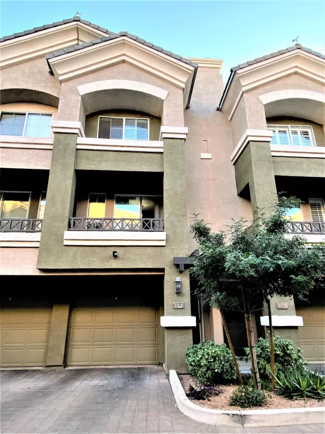 MLS: 6166960 Condo For Sale