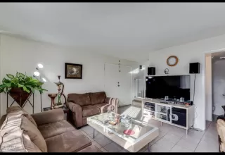 Photo #2: 6167049 Listing