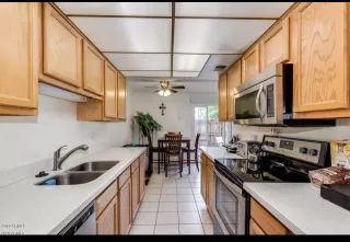 Photo #6: 6167049 Listing