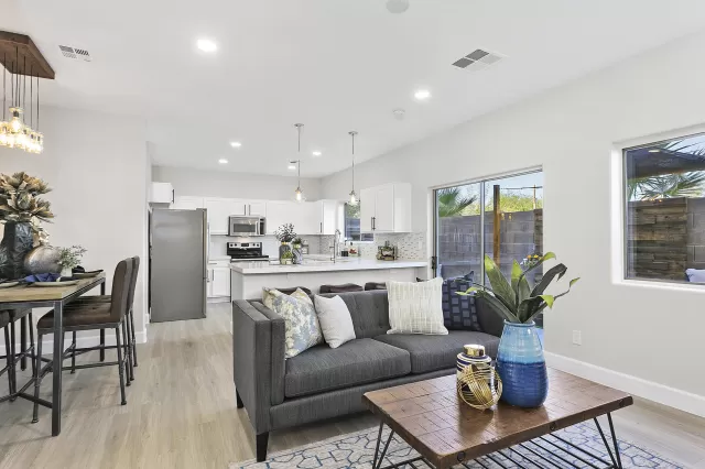 MLS: 6167051 Condo For Sale