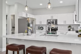 Photo #6: 6167051 Listing