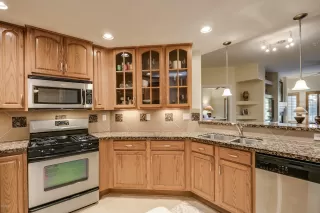 Photo #2: 6167103 Listing