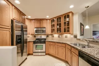 Photo #3: 6167103 Listing