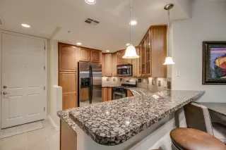 Photo #5: 6167103 Listing